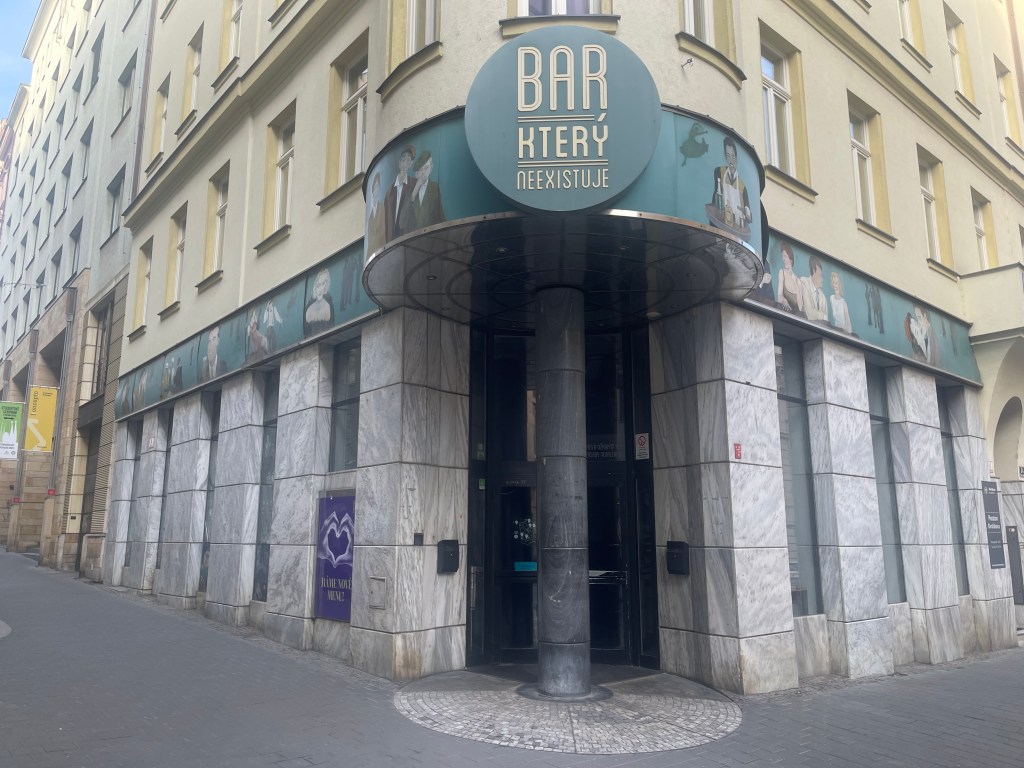 The Bar That Doesn't Exist (Bar Ktery Neexistuje) is a legendary bar in Brno, Czech Republic, serving high-quality cocktails and sliders.